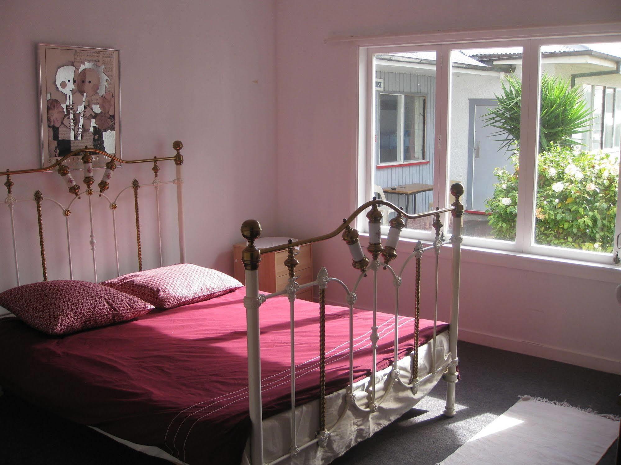42B College House Hostel Whanganui Buitenkant foto