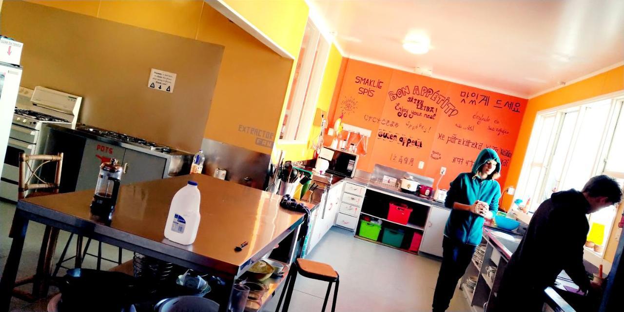 42B College House Hostel Whanganui Buitenkant foto