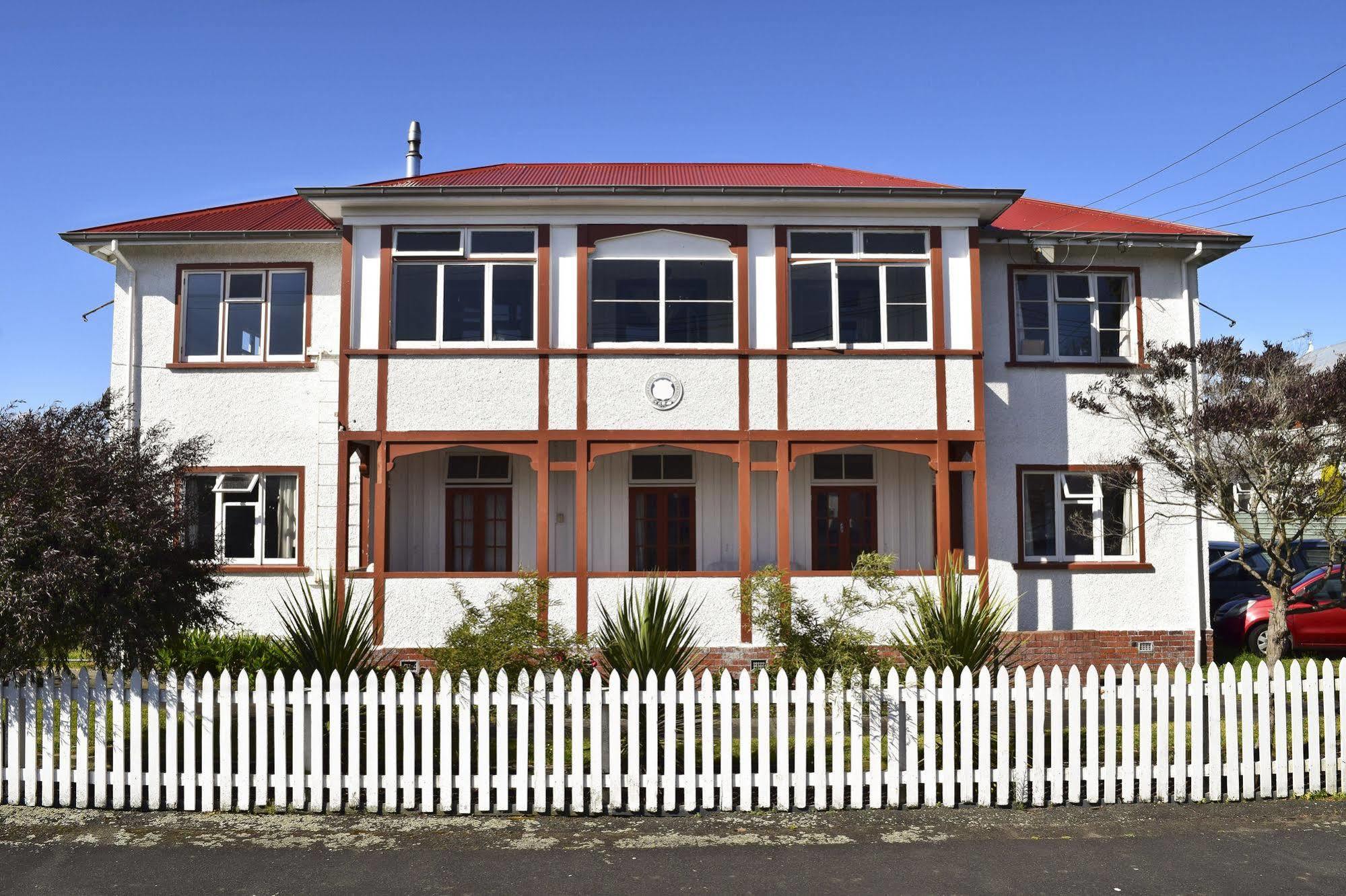 42B College House Hostel Whanganui Buitenkant foto